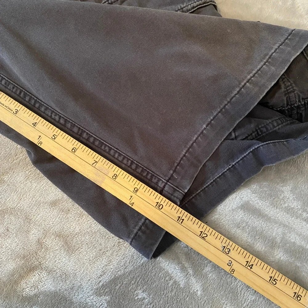 Old Navy Cargo Shorts Sz‎ 34 Gray Cotton Relaxed Fit Y2K Skater Grunge Utility